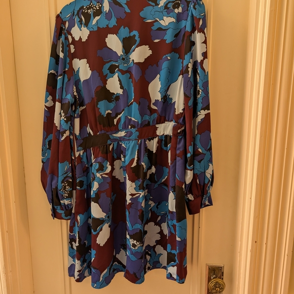 Who What Wear X Target Floral Blue and Burgundy Women's Dress - Picture 2 of 2